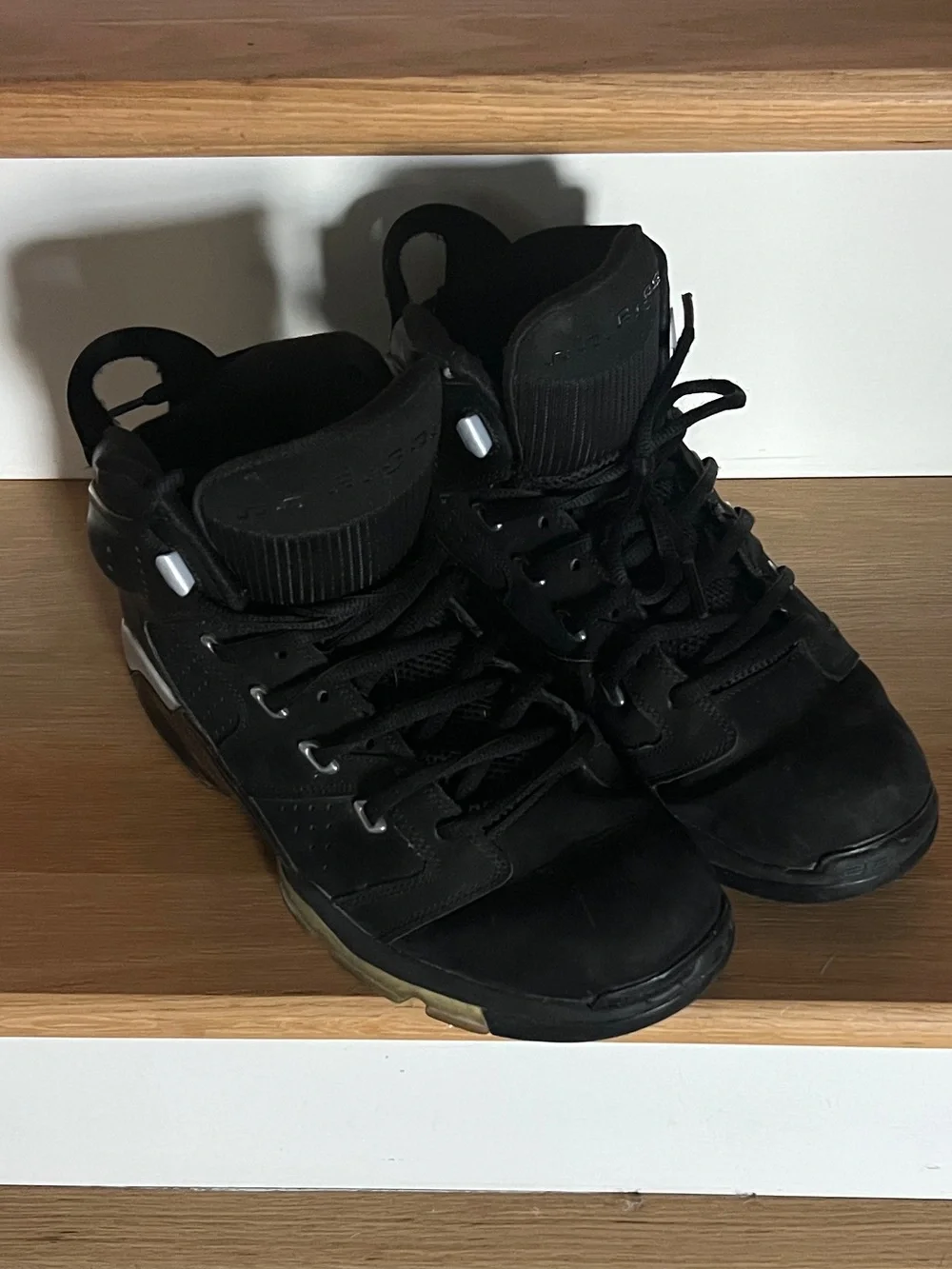 Nike Jordan Black Athletic High-Top Sneakers worn twice size 11